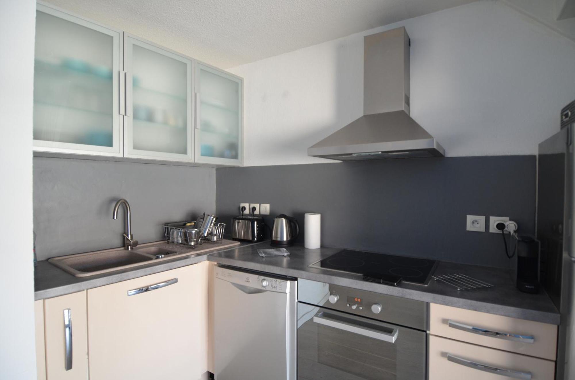 Tobias - Appartement Duplex 4 Personnes Quartier Riquier 尼斯 外观 照片